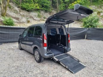 Peugeot Partner 3 Seat Auto Wheelchair Accessible Disabled Access Ramp Car