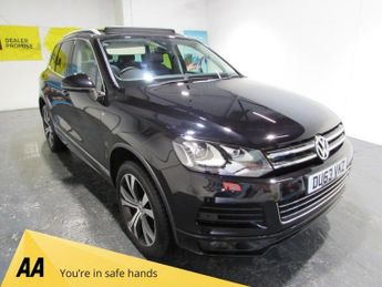 Volkswagen Touareg 3.0 V6 R-LINE TDI BLUEMOTION TECHNOLOGY 5d 242 BHP