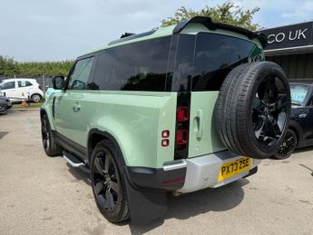 LAND ROVER DEFENDER 3.0 75TH LIMITED EDITION 3d 296 BHP