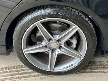 MERCEDES-BENZ C-CLASS 2.1 C220 D AMG LINE PREMIUM 5d 170 BHP