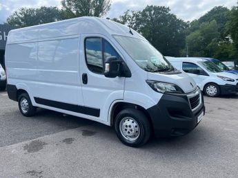 Peugeot Boxer 2.2 BLUEHDI 335 L2H2 PROFESSIONAL P/V 139 BHP