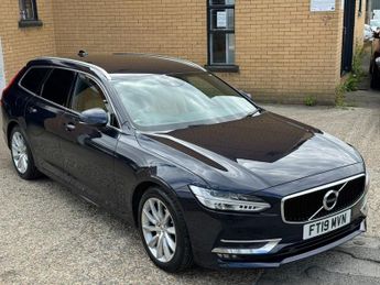 Volvo V90 D4 Momentum Pro Estate