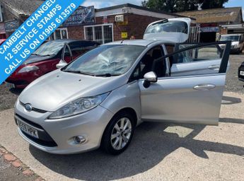 Ford Fiesta 1.4 ZETEC 16V 5d 96 BHP