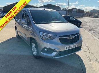 Vauxhall Combo 1.5 L1H1 2000 LE NAV S/S 101 BHP with Air Con, Sat Nav, Electric