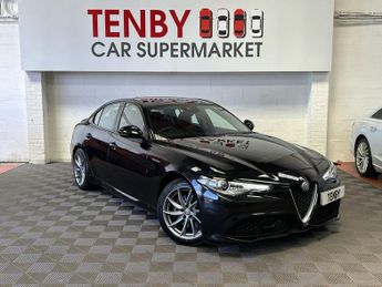 Alfa Romeo Giulia 2.0 TB VELOCE 4d 277 BHP