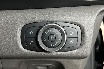 FORD TRANSIT CUSTOM 2.0 320 LIMITED L1H1 ECOBLUE 183 BHP Front / Rear Parking Aid, I