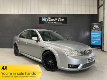 Ford Mondeo 3.0 ST220 4d 226 BHP