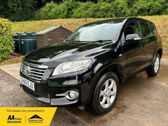 Toyota RAV4 2.2 XT-R D-CAT  5d 150 BHP