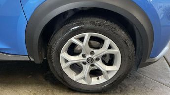 NISSAN JUKE 1.0 DIG-T N-CONNECTA DCT 5d AUTO 113 BHP