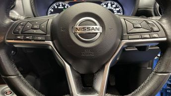 NISSAN JUKE 1.0 DIG-T N-CONNECTA DCT 5d AUTO 113 BHP