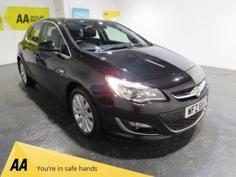 Vauxhall Astra 1.6 ELITE 5d 113 BHP HEATED LEATHER SEAT- FRONT & REAR PARKING S