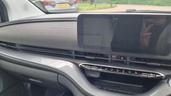 FIAT 500E 0L LA PRIMA 3d AUTO 117 BHP