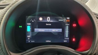FIAT 500E 0L LA PRIMA 3d AUTO 117 BHP