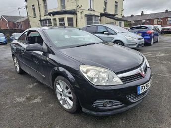 Vauxhall Astra 1.8 TWIN TOP DESIGN 3d 140 BHP