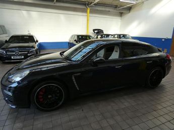 PORSCHE PANAMERA 4.8 V8 TURBO PDK 5d 520 BHP
