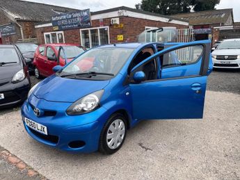 Toyota AYGO 1.0 VVT-I BLUE 5d 67 BHP