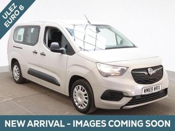 Vauxhall Combo 4 Seat L2 LWB Petrol Wheelchair Accessible Disabled Access Ramp 