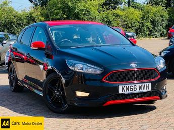 Ford Focus 1.5 ZETEC S BLACK EDITION 5d 180 BHP