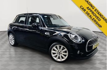 MINI Hatch 1.5 COOPER CLASSIC 5d 134 BHP