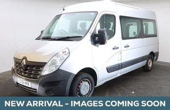 Renault Master MWB M/R Auto Wheelchair Accessible Vehicle