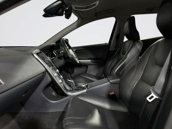 VOLVO XC60 2.0 D4 SE NAV 5d 188 BHP
