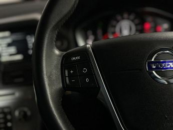 VOLVO XC60 2.0 D4 SE NAV 5d 188 BHP