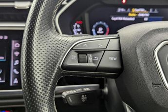 AUDI Q3 1.5 TFSI S LINE BLACK EDITION MHEV 5d 148 BHP