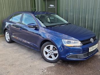 Volkswagen Jetta 1.6 SE TDI BLUEMOTION TECHNOLOGY 4d 104 BHP