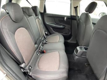 MINI COUNTRYMAN 2.0 COOPER D ALL4 5d 148 BHP