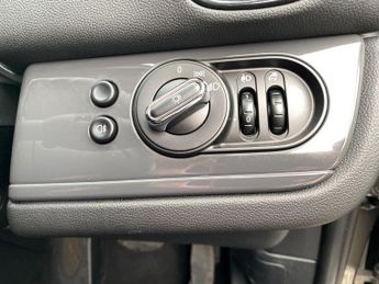 MINI COUNTRYMAN 2.0 COOPER D ALL4 5d 148 BHP
