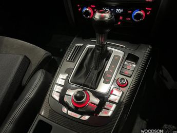 AUDI A4 AVANT 4.2 RS4 AVANT FSI QUATTRO 5d 444 BHP