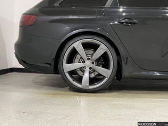 AUDI A4 AVANT 4.2 RS4 AVANT FSI QUATTRO 5d 444 BHP