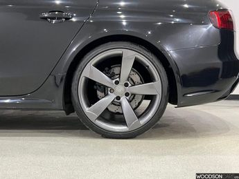 AUDI A4 AVANT 4.2 RS4 AVANT FSI QUATTRO 5d 444 BHP