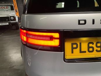 LAND ROVER DISCOVERY 5 3.0 SD6 LANDMARK 5d 302 BHP AUTO 4X4
