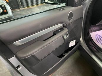 LAND ROVER DISCOVERY 5 3.0 SD6 LANDMARK 5d 302 BHP AUTO 4X4