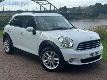 MINI Countryman 1.6 COOPER 5d 122 BHP