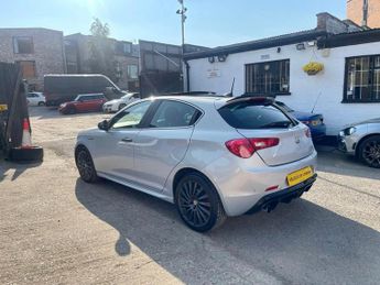 ALFA ROMEO GIULIETTA 1.4L TB MULTIAIR QV LINE 5d 170 BHP