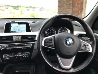 BMW X1 SDRIVE18I SE