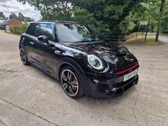 MINI John Cooper Works 2.0 JOHN COOPER WORKS 3d 228 BHP