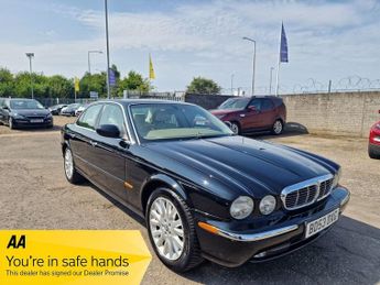 Jaguar XJ 3.0 V6 SE 4d 240 BHP