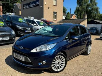 Ford Fiesta 1.4 TITANIUM 5d 96 BHP