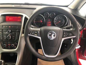 VAUXHALL ASTRA 1.6 EXCLUSIV 5d 113 BHP