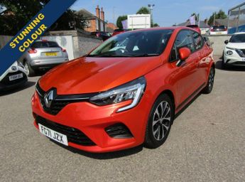 Renault Clio 1.0 ICONIC TCE 5d 90 BHP