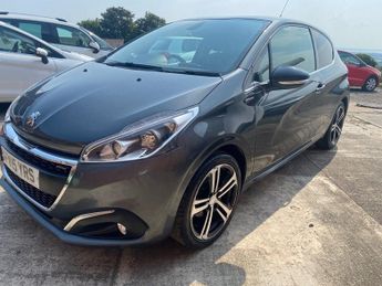 Peugeot 208 1.2 PURETECH S/S GT LINE 3d 110 BHP