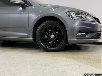 VOLKSWAGEN GOLF 1.0 MATCH TSI DSG 5d 114 BHP