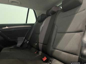 VOLKSWAGEN GOLF 1.0 MATCH TSI DSG 5d 114 BHP