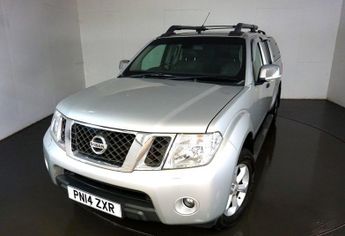 Nissan Navara 2.5 DCI TEKNA 4X4 SHR DCB 5d 188 BHP-2 FORMER KEEPERS-SILVER MET