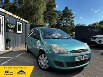 Ford Fiesta 1.4 STYLE CLIMATE 16V 5d 78 BHP