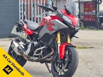  895cc F 900 XR TE  105 BHP