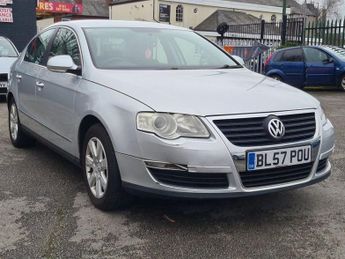 Volkswagen Passat 2.0 TDI SE 4d 138 BHP